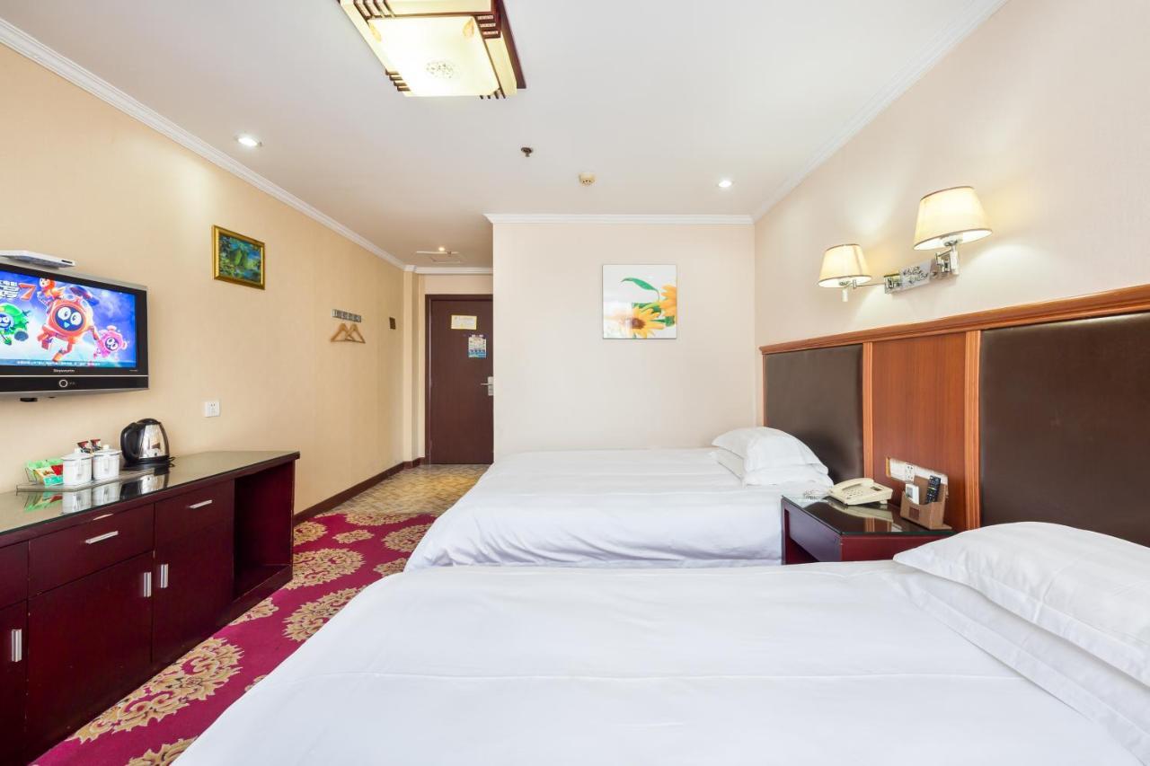 Omeiga Business Hotel Yiwu (Zhejiang) Exterior foto